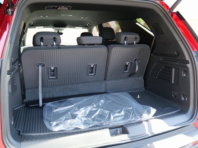 2026 Chevrolet Traverse photo 18