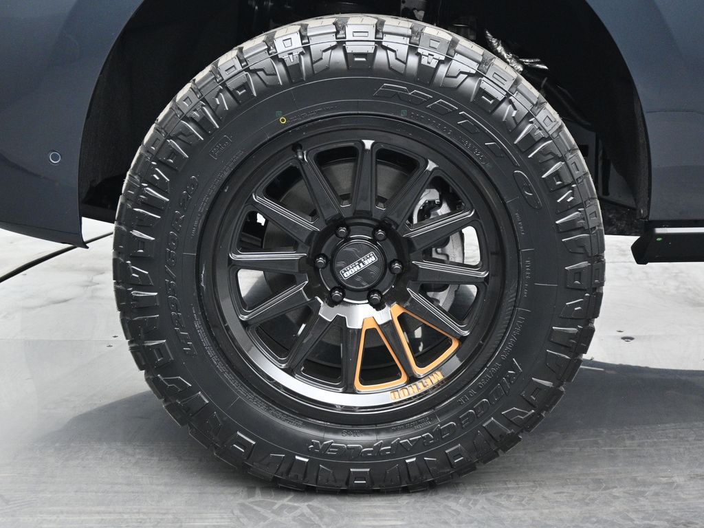 2025 Ford Expedition photo 25