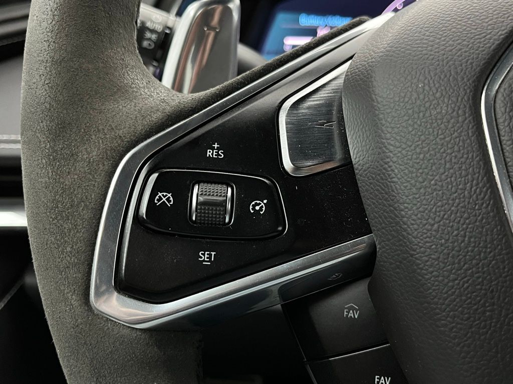 2020 Chevrolet Corvette Stingray 2LT photo 28