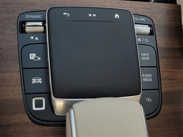2026 Mercedes Benz GLE 450 4MATIC photo 13