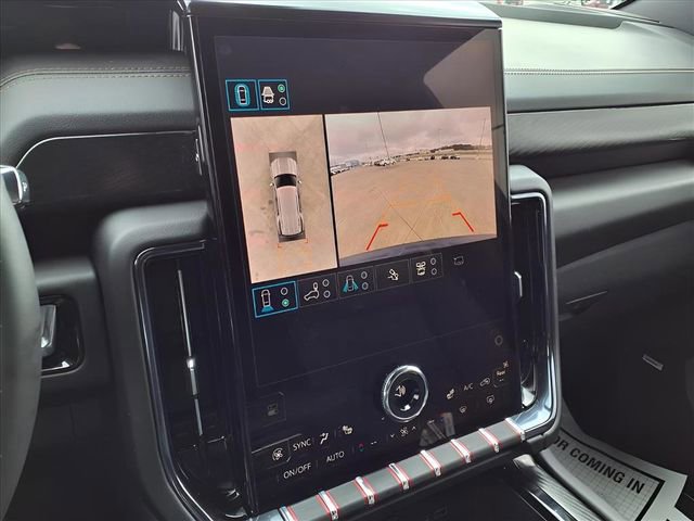 2025 Gmc Yukon AT4 photo 4