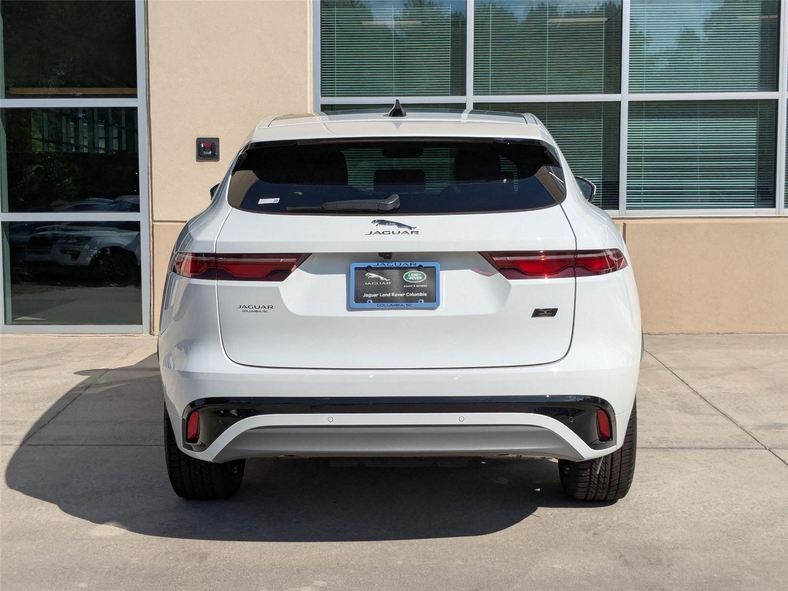 2026 Jaguar F-PACE P250 R-Dynamic S photo 4