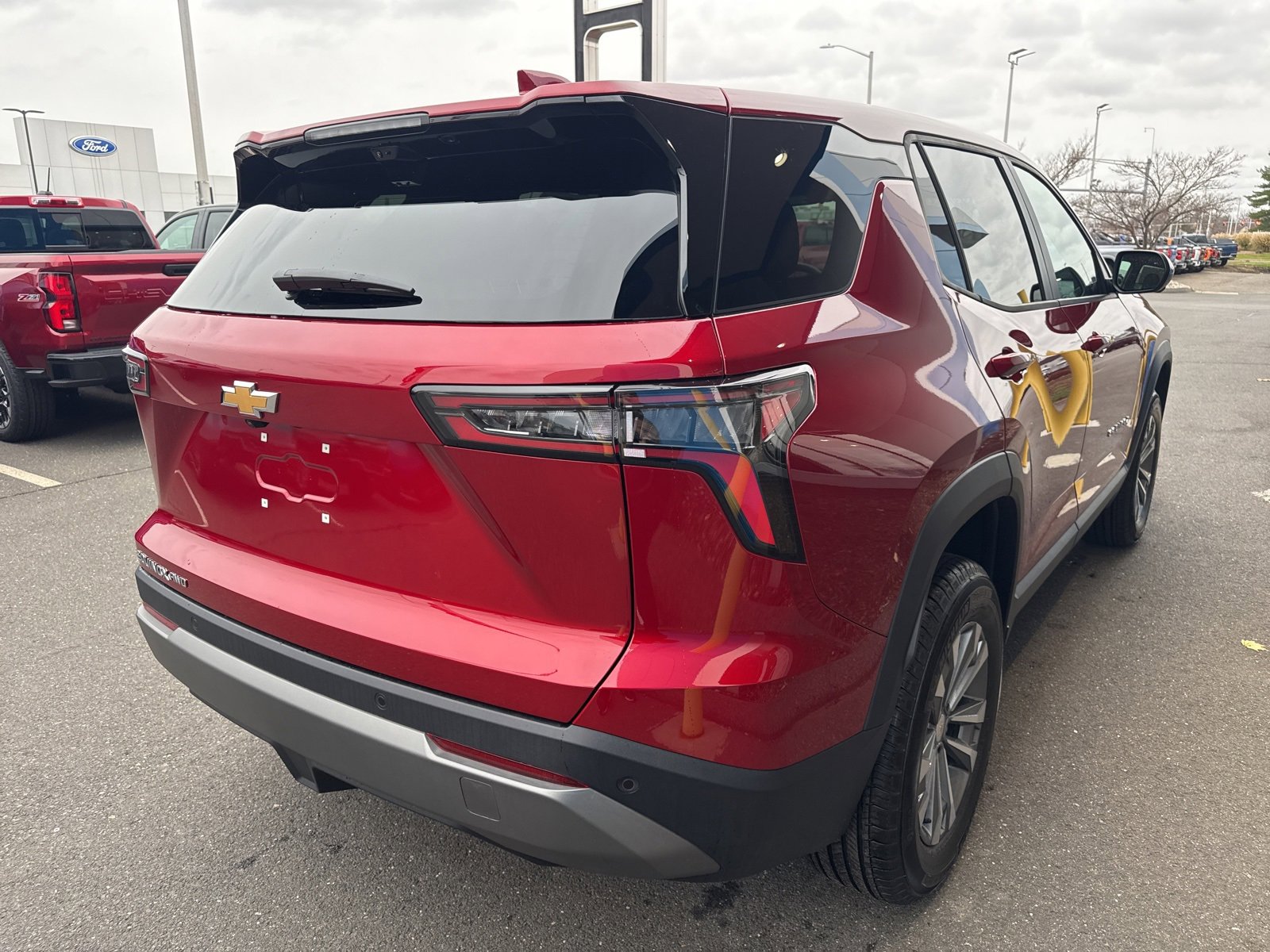 2026 Chevrolet Equinox LT photo 4