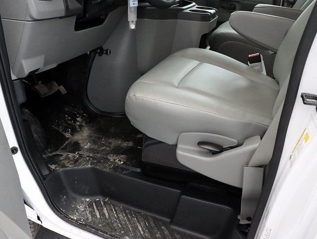 2025 Ford E-350 Base photo 17
