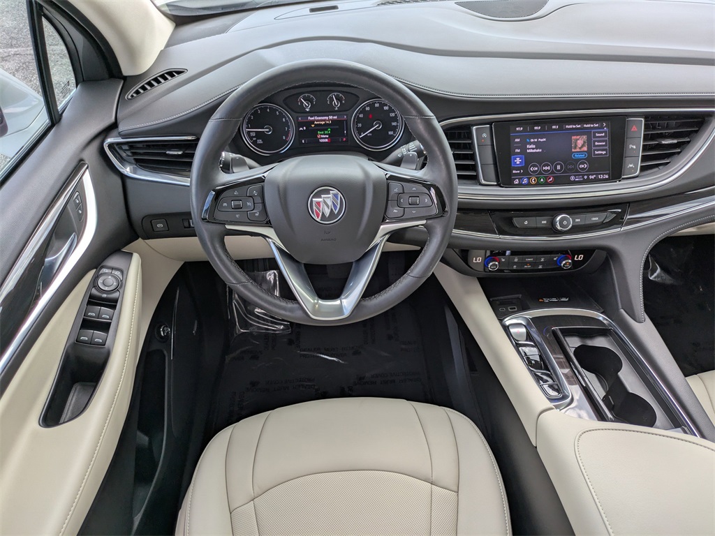 2024 Buick Enclave Essence photo 16