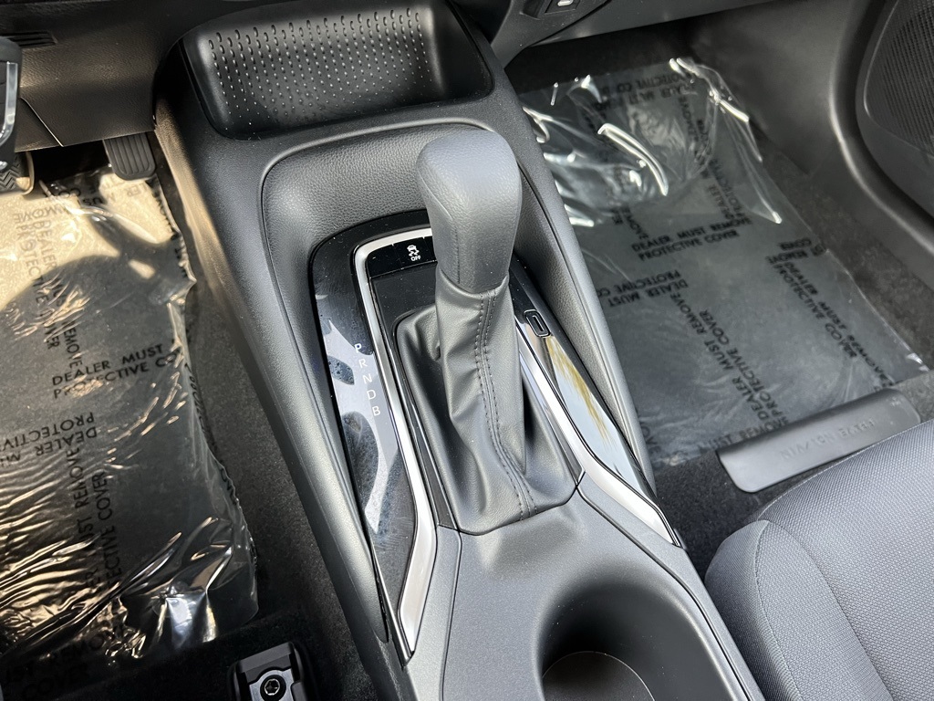 2023 Toyota Corolla LE photo 19