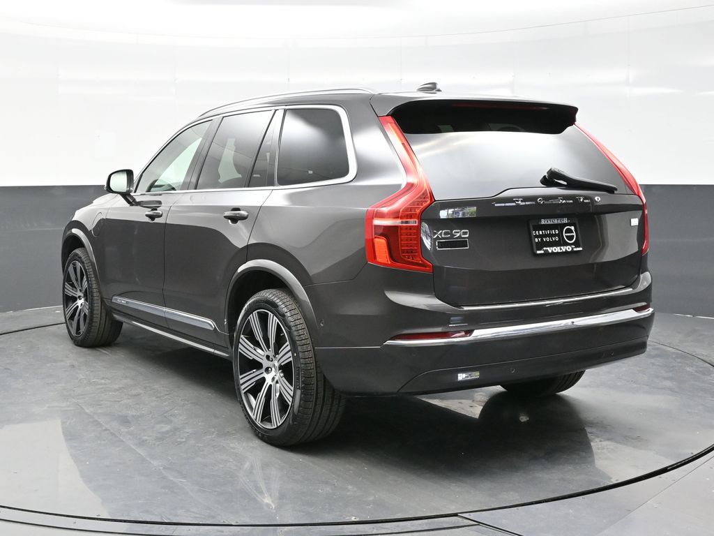 2024 Volvo XC90 T8 Plus photo 4