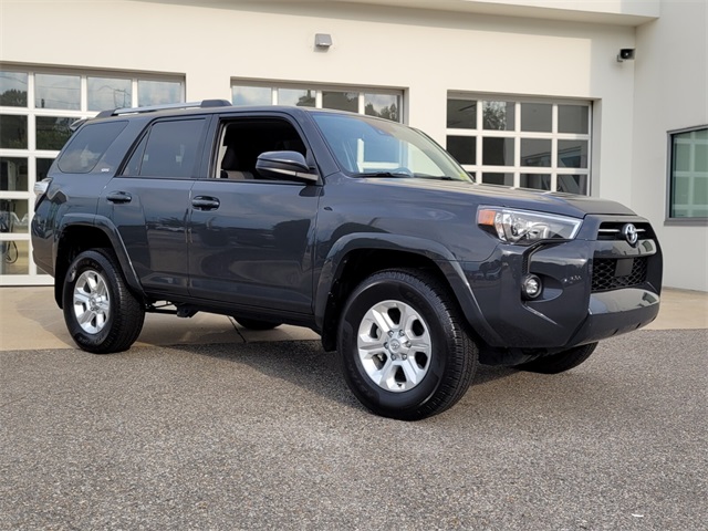 2024 Toyota 4Runner SR5 4WD photo 36