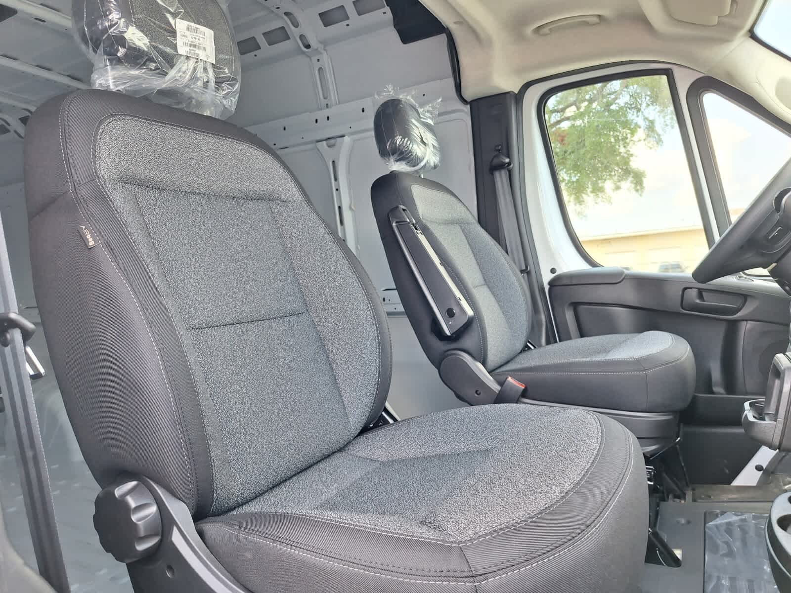 2026 Ram ProMaster 2500 photo 15