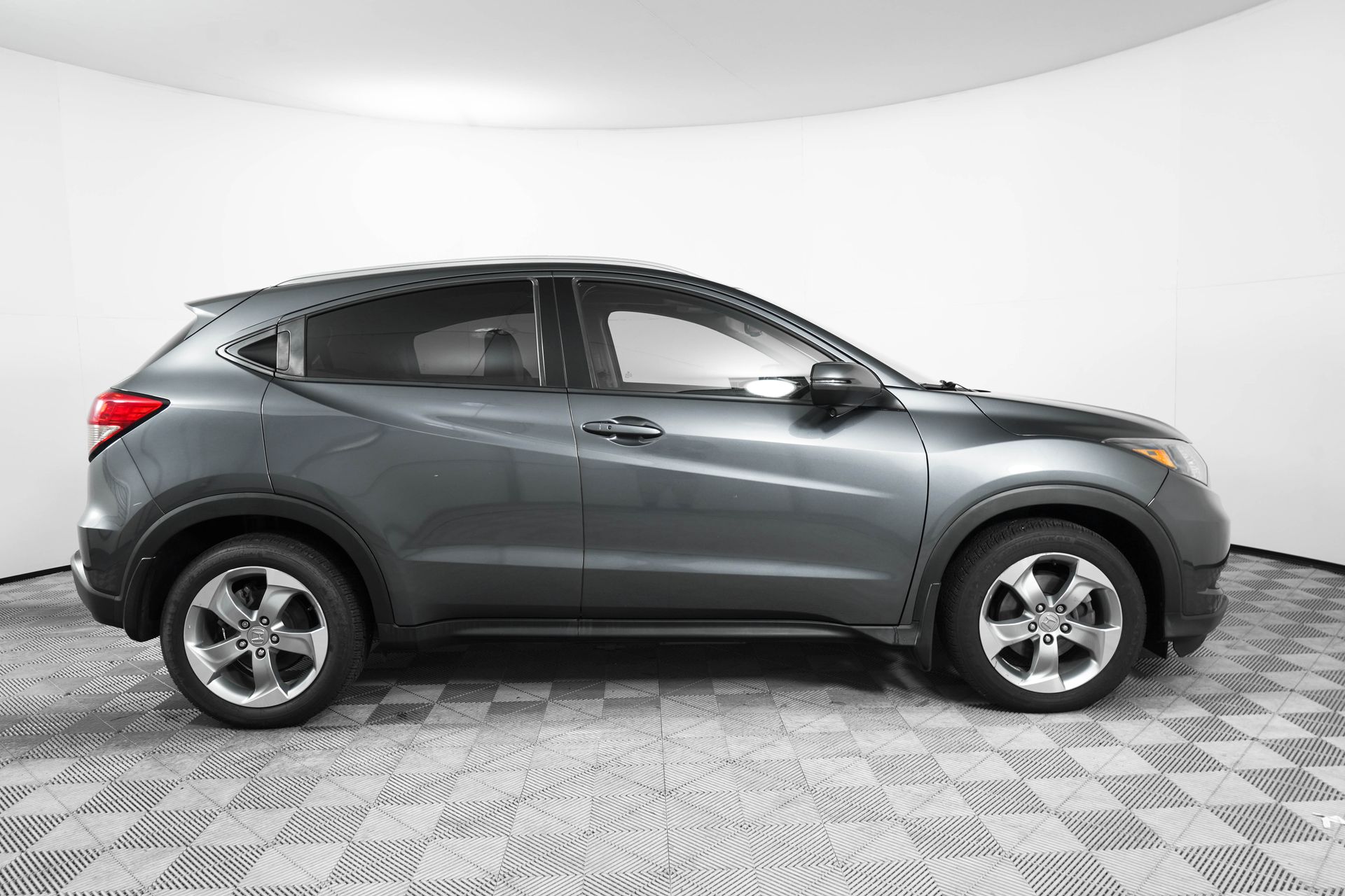 2017 Honda HR-V EX-L photo 8