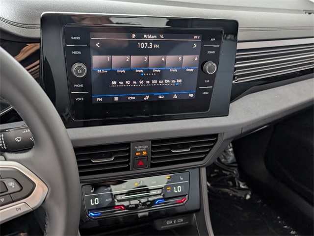 2025 Volkswagen Jetta 1.5T SE photo 11