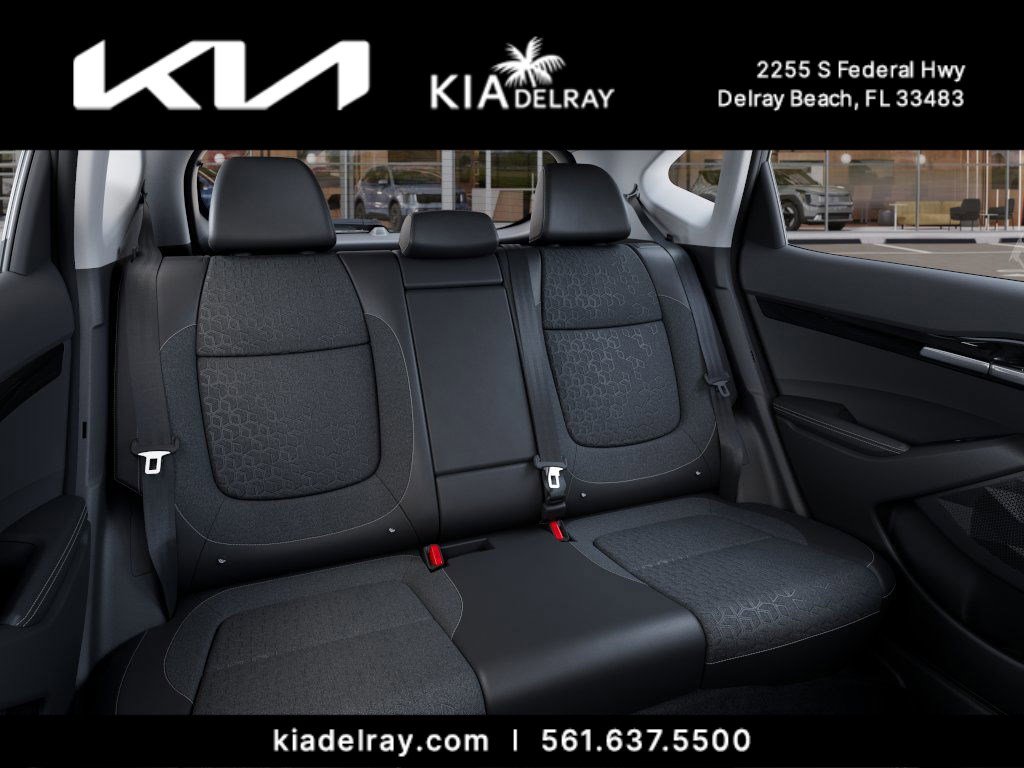 2025 Kia Seltos S photo 12