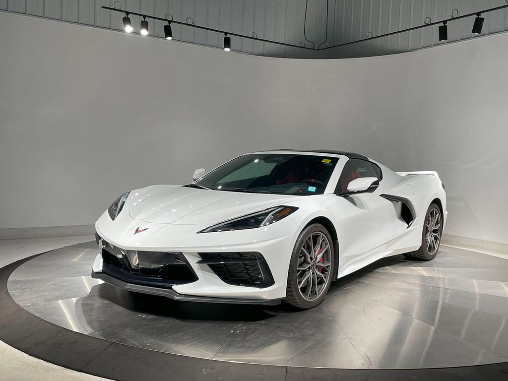 2024 Chevrolet Corvette Stingray 2LT photo 2