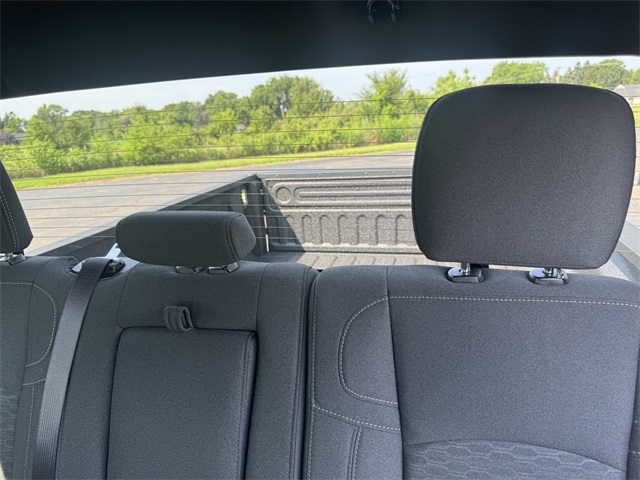 2025 Ram 2500 Big Horn photo 16
