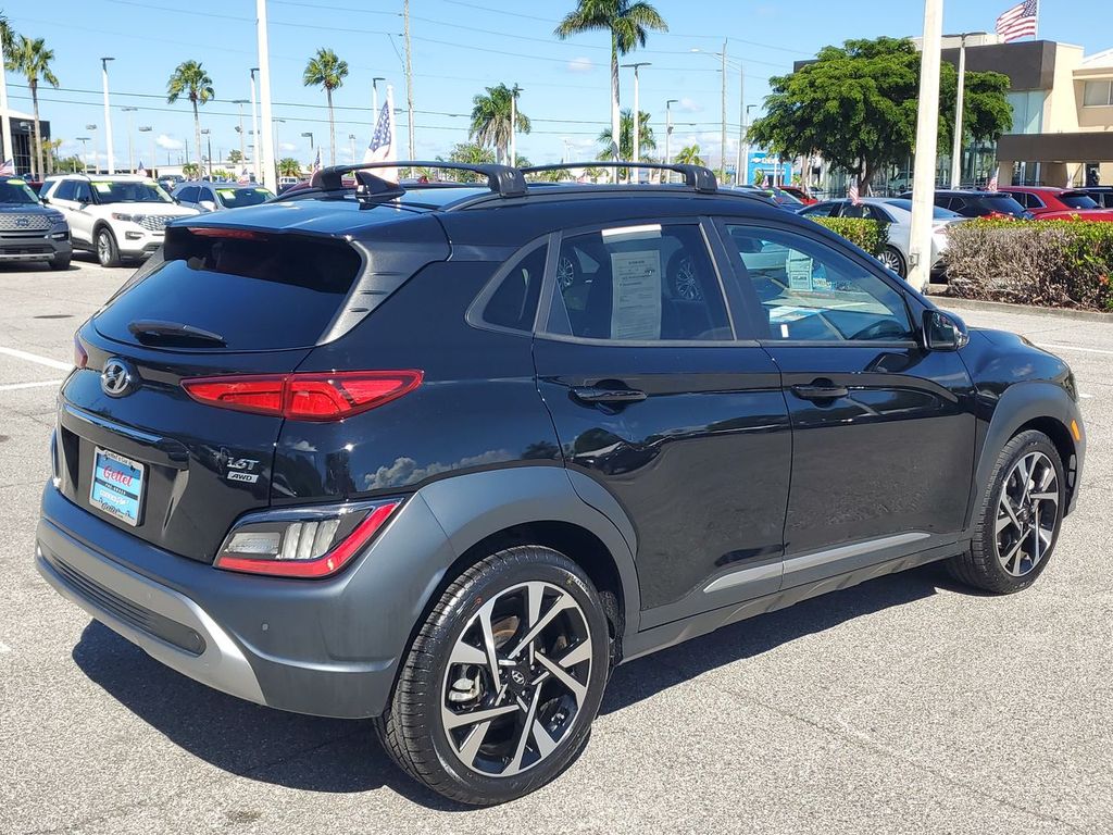 2023 Hyundai Kona Limited photo 9