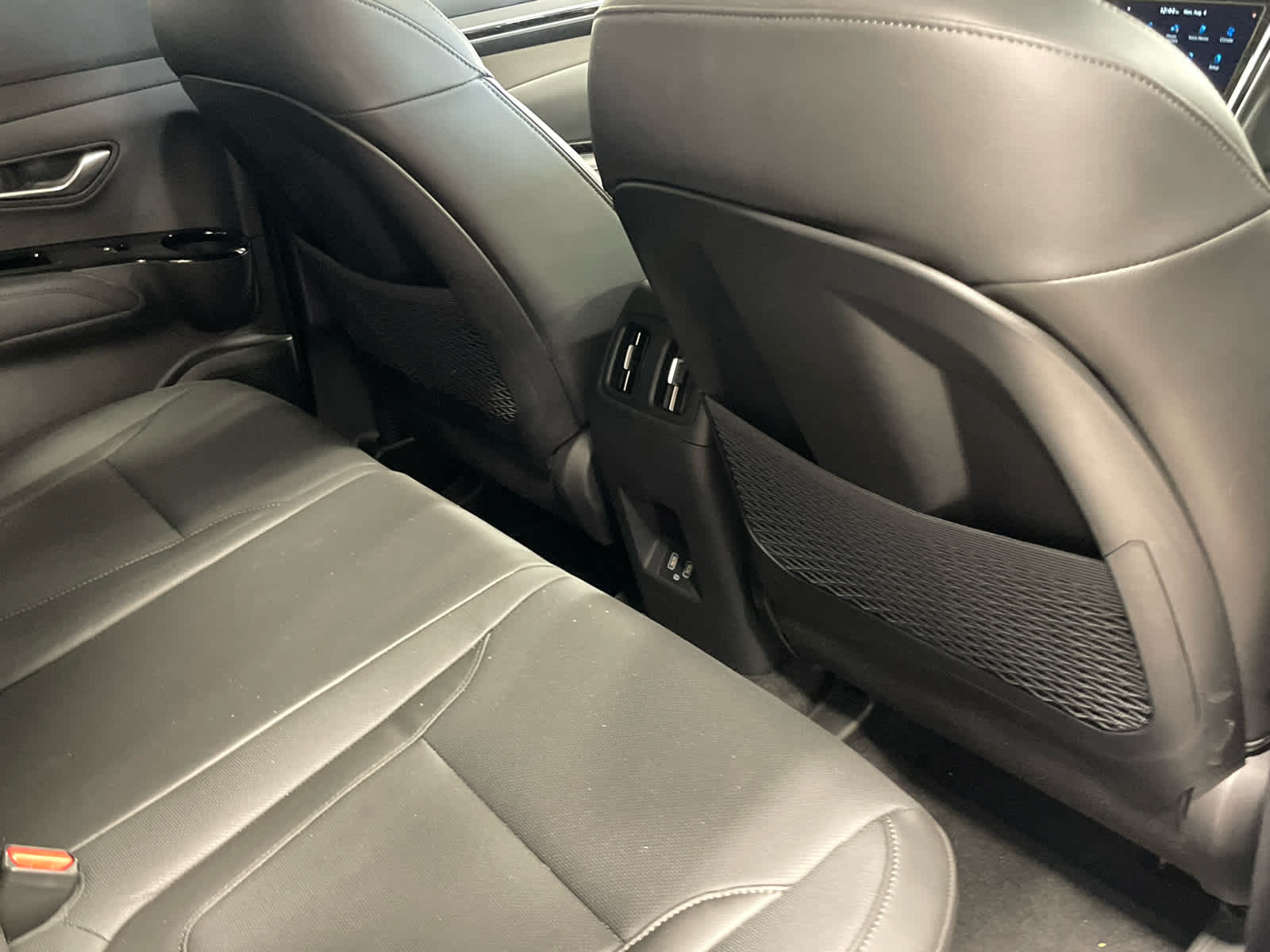 2024 Hyundai Santa Cruz Limited photo 41