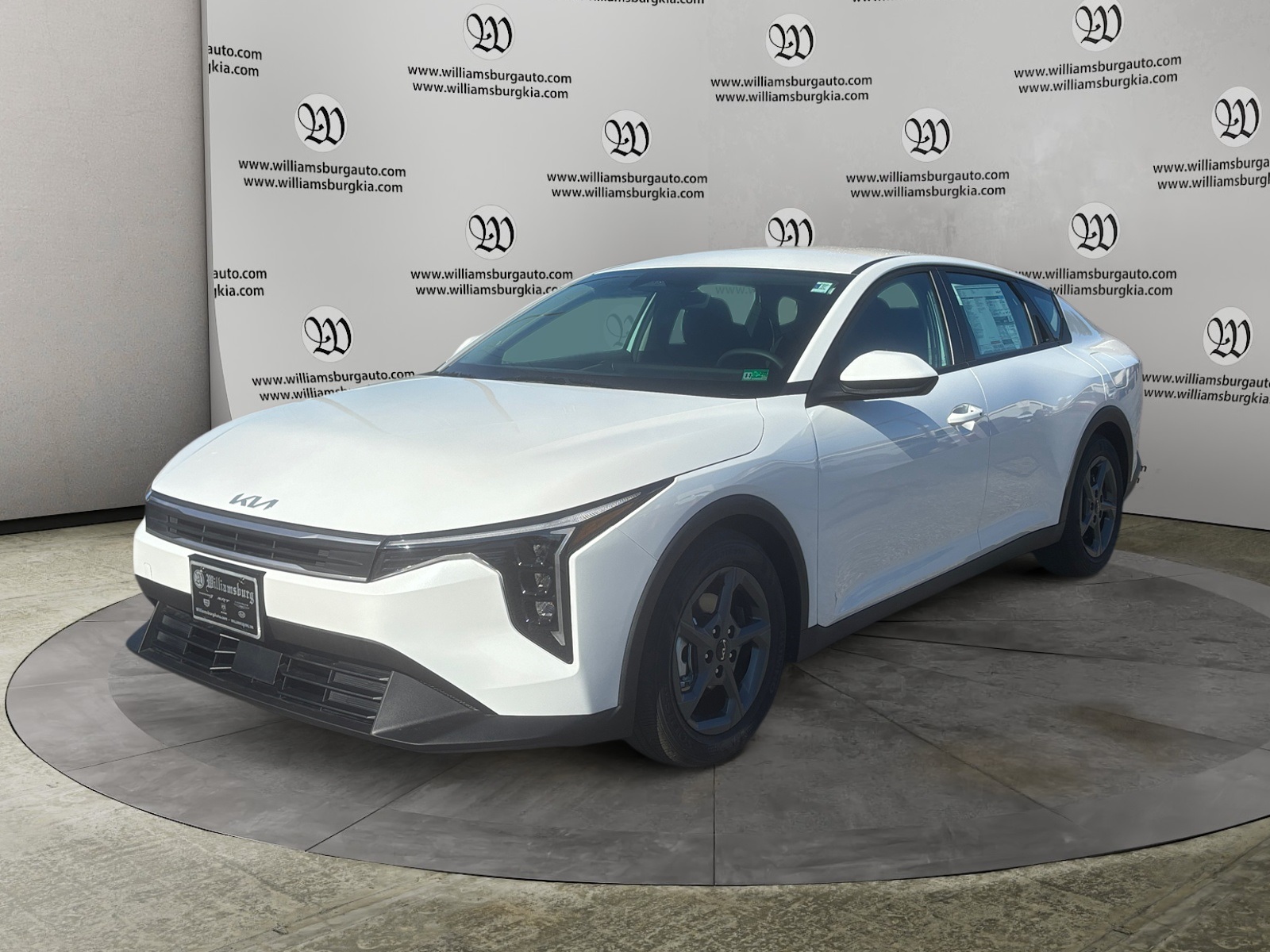 2025 Kia K4 LXS's photo