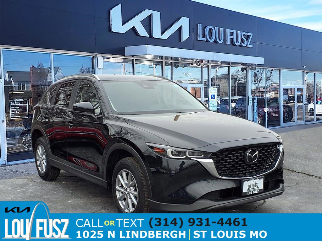 2023 Mazda CX-5 S Select Package's photo