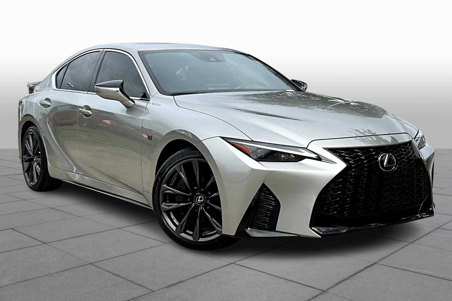 2023 Lexus IS F SPORT photo 2