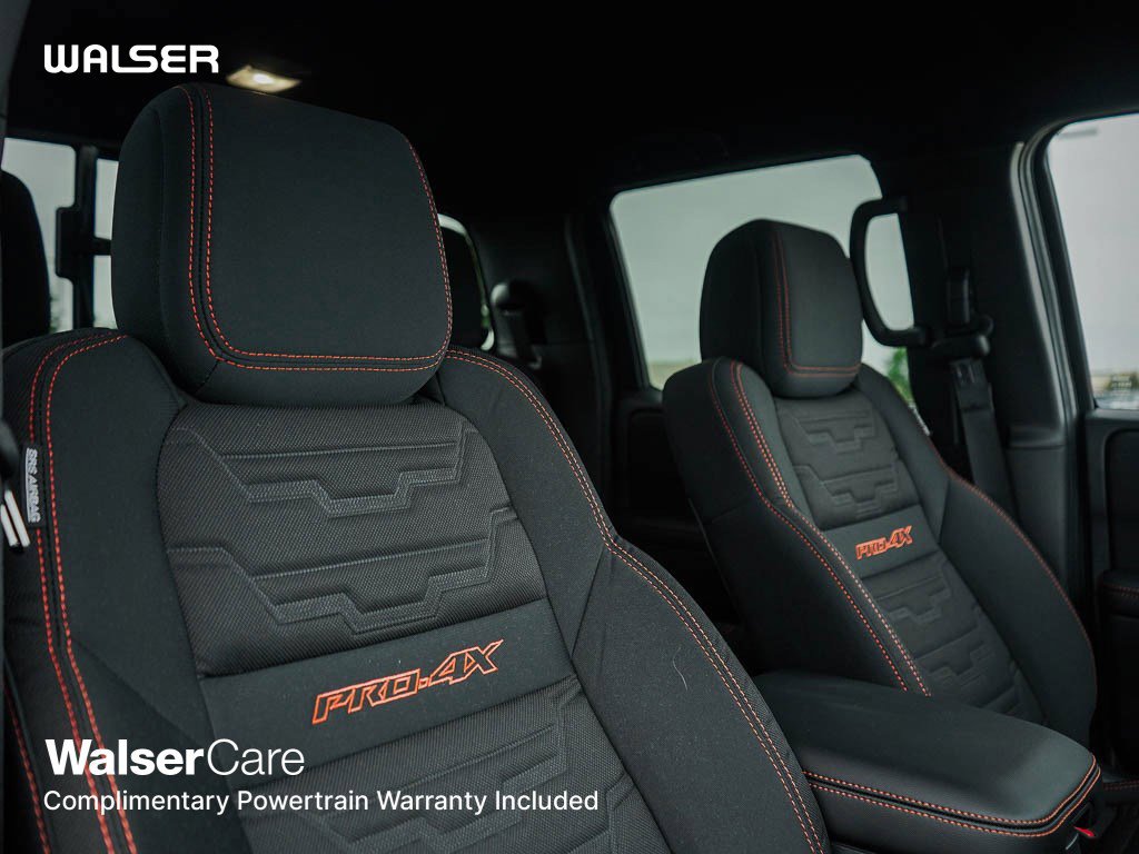 2025 Nissan Frontier PRO-4X photo 9