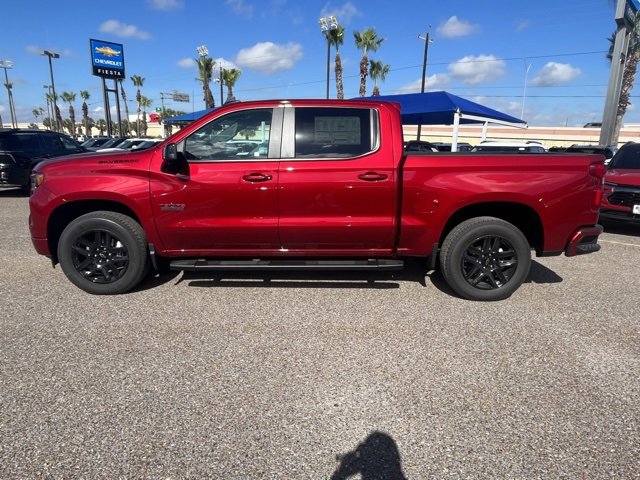 2026 Chevrolet Silverado 1500 RST photo 4