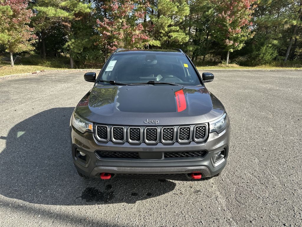 2023 Jeep Compass Trailhawk photo 3