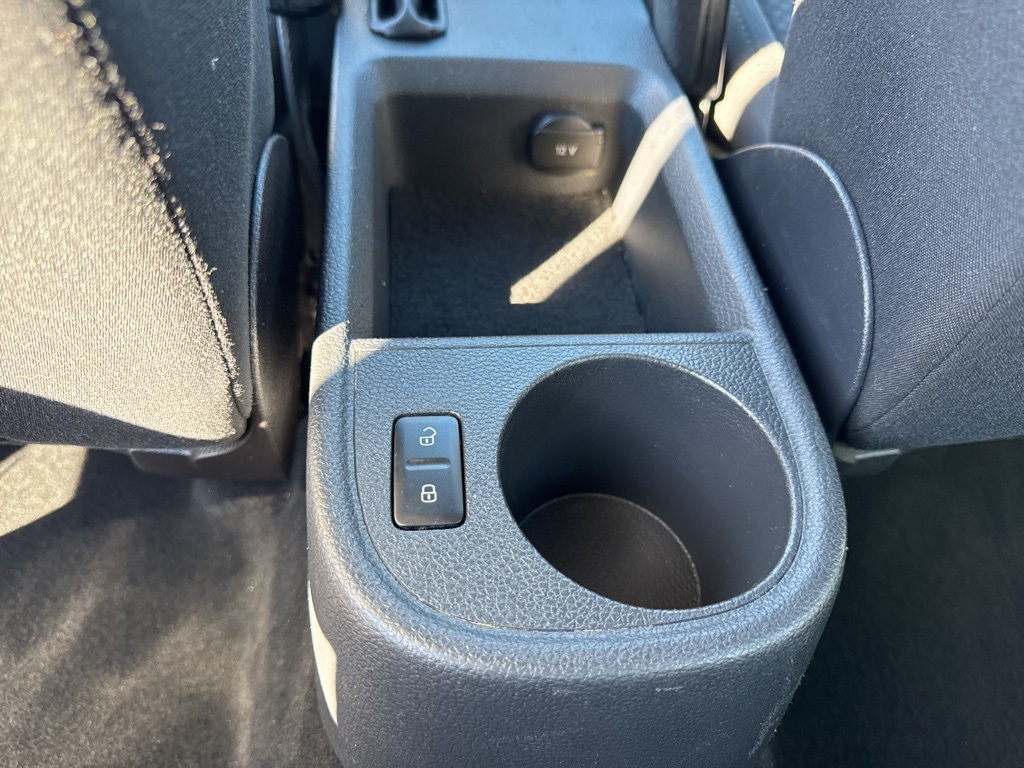 2012 Volkswagen Jetta 2.0 S photo 30