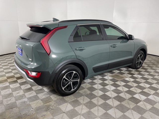 2025 Kia Niro EX Touring photo 8