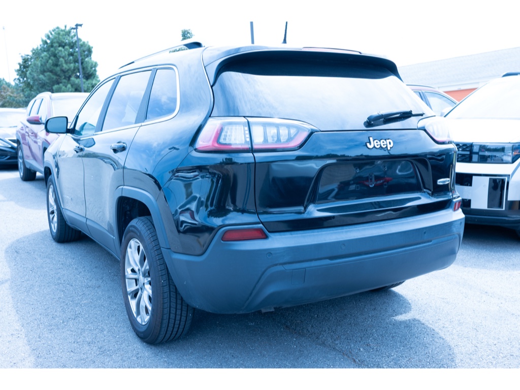 2020 Jeep Cherokee Latitude photo 5