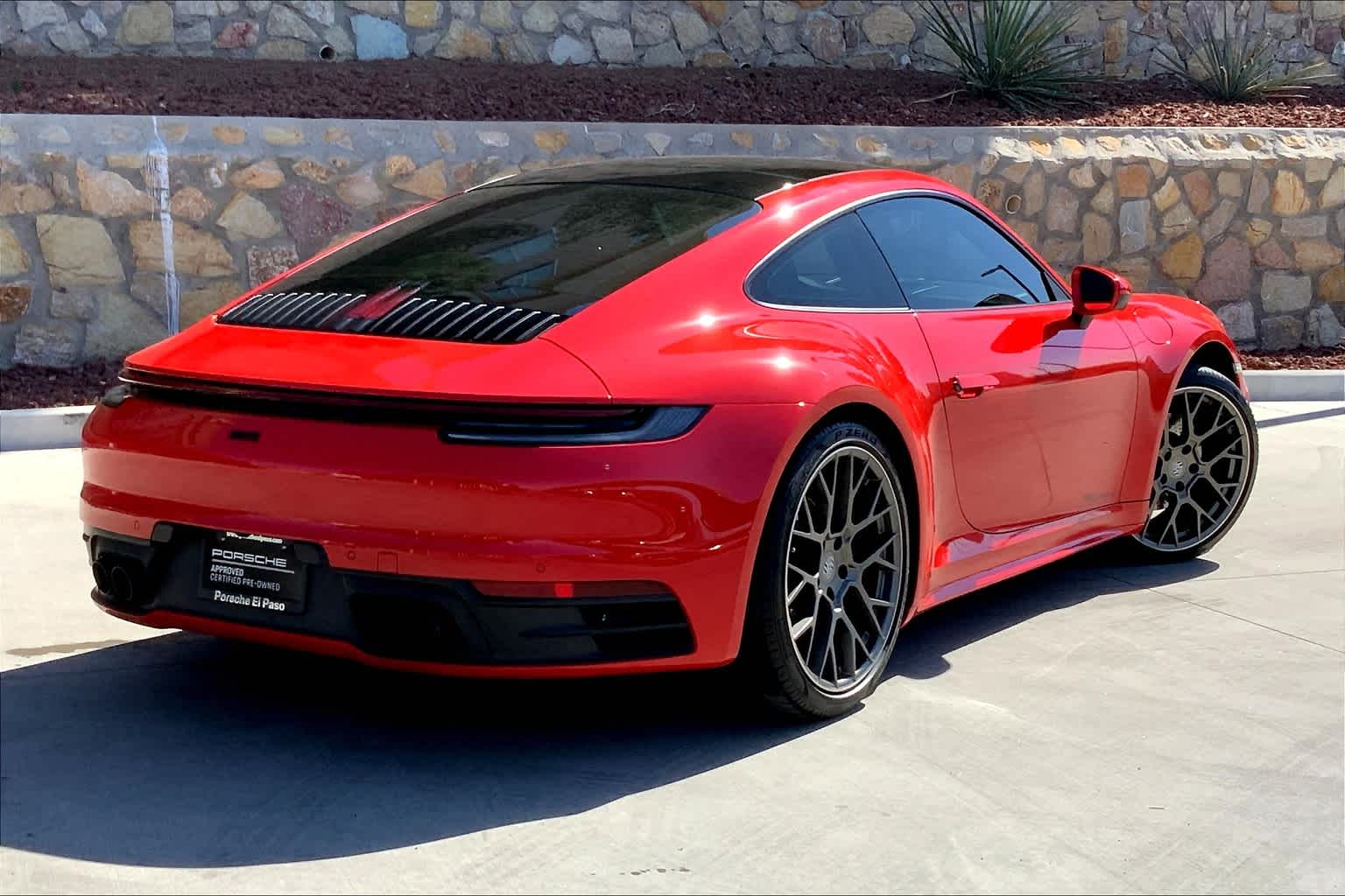 2021 Porsche 911 4 photo 12
