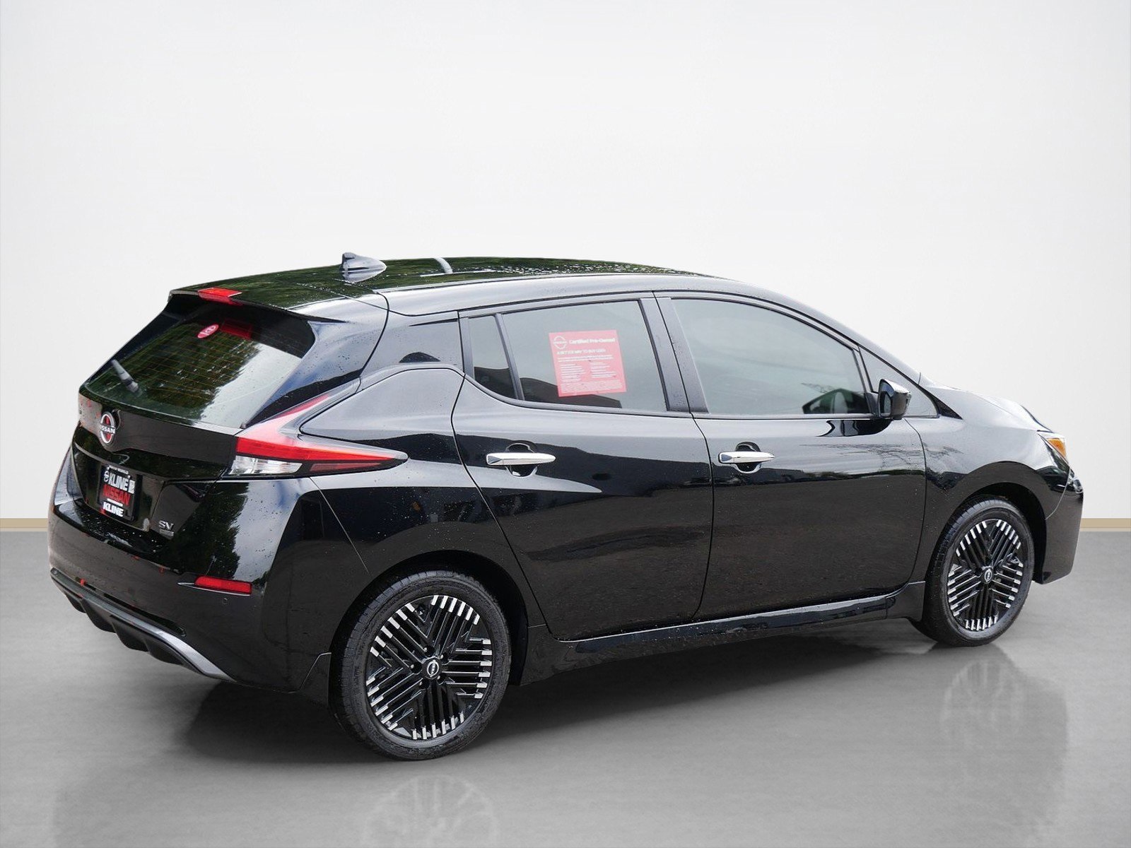 2025 Nissan Leaf SV Plus photo 3