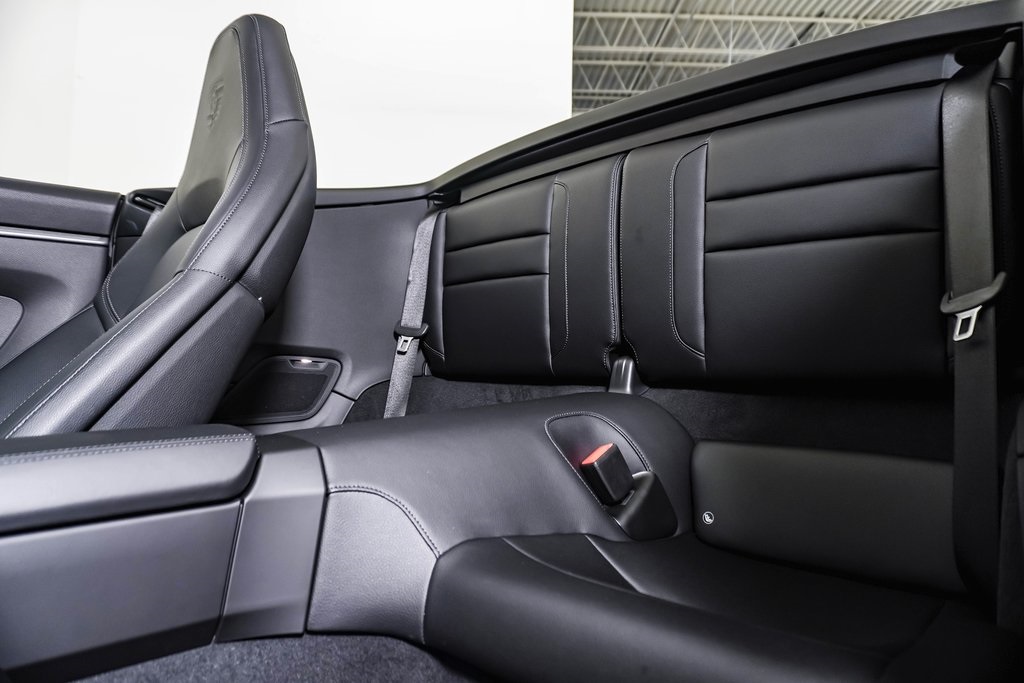 2025 Porsche 911 photo 22