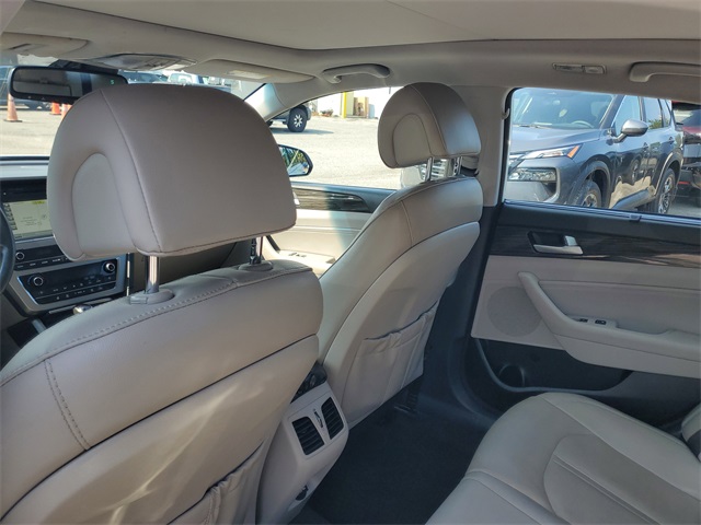 2015 Hyundai Sonata Limited photo 24