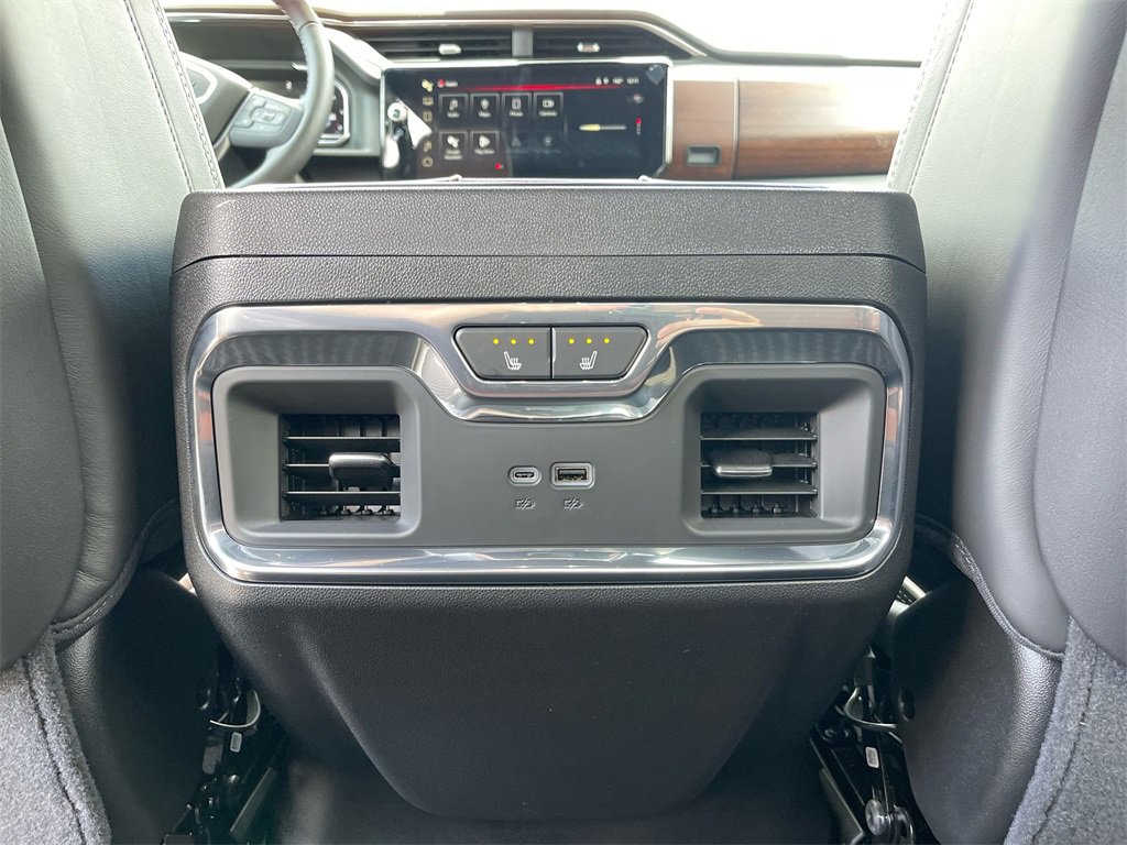2025 Gmc Sierra 1500 Denali Ultimate photo 14
