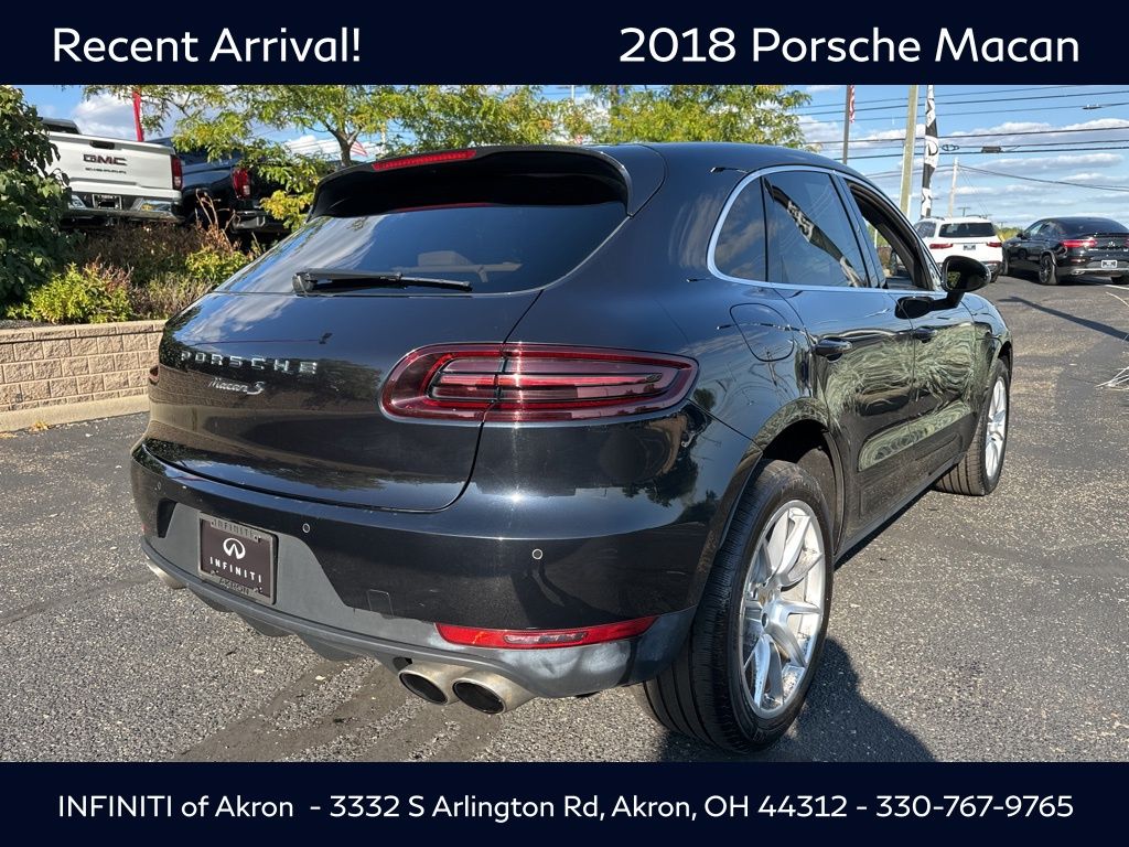 2018 Porsche Macan S photo 14