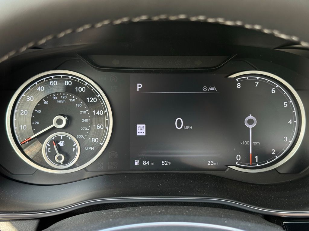 2026 Genesis G70 2.5T Prestige photo 28