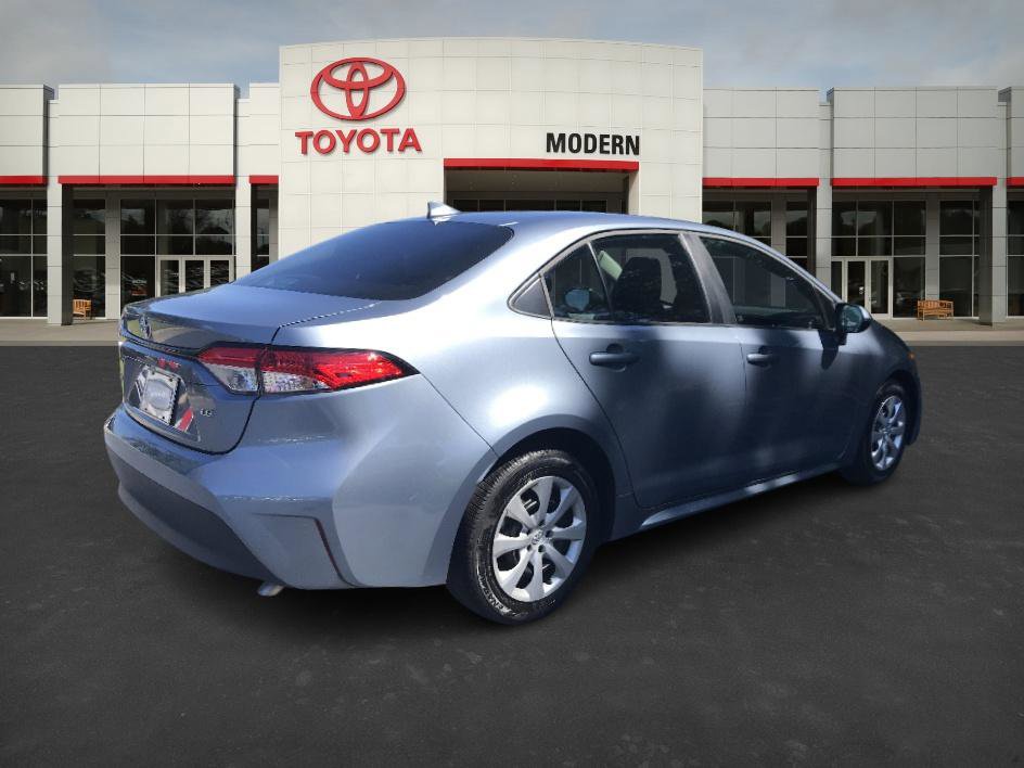 2023 Toyota Corolla LE photo 5