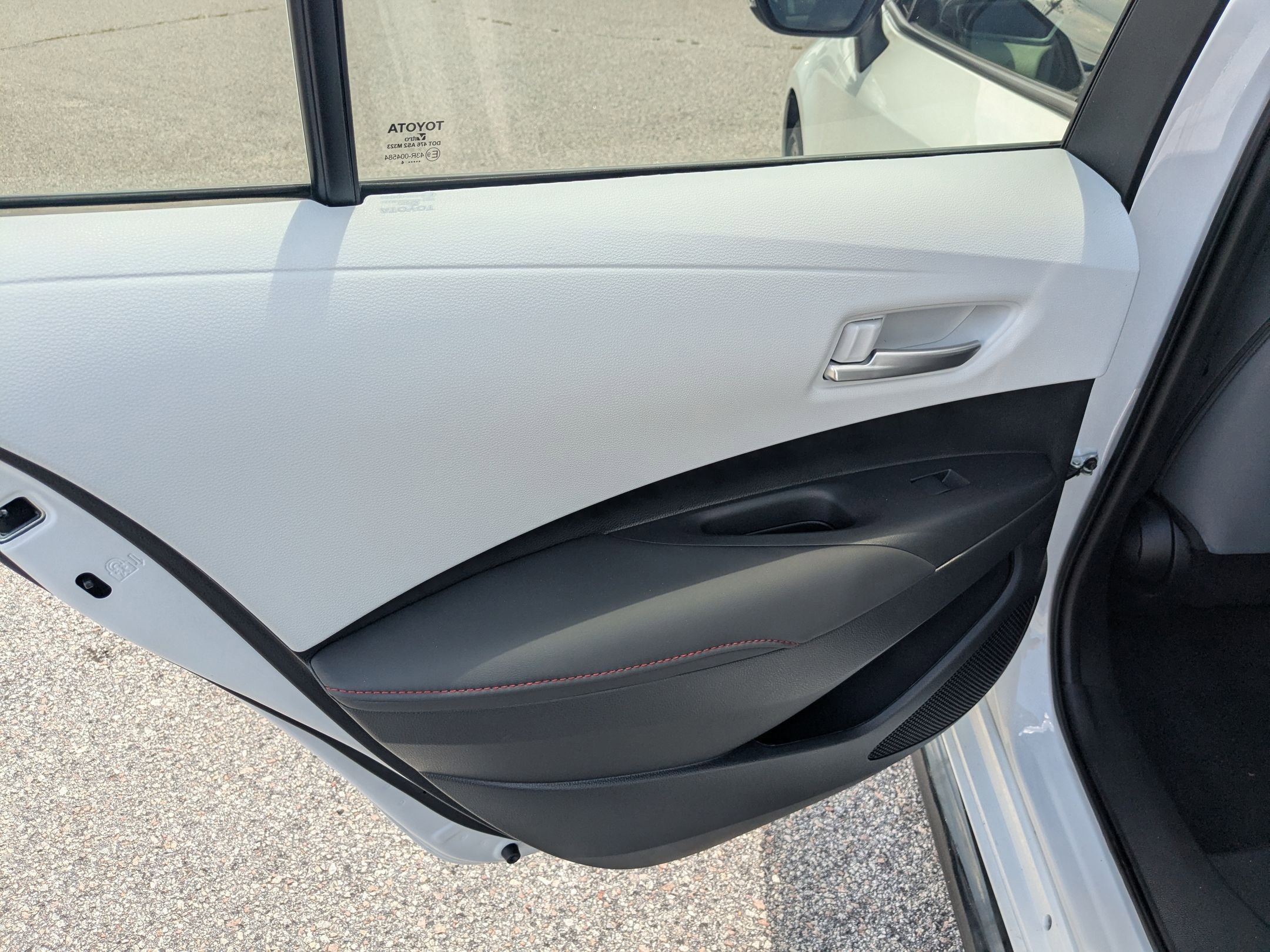 2024 Toyota Corolla SE photo 21