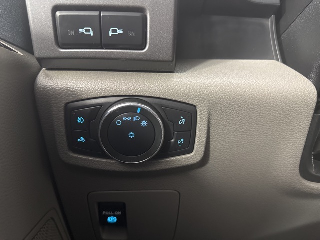 2019 Ford F-150 XLT photo 18