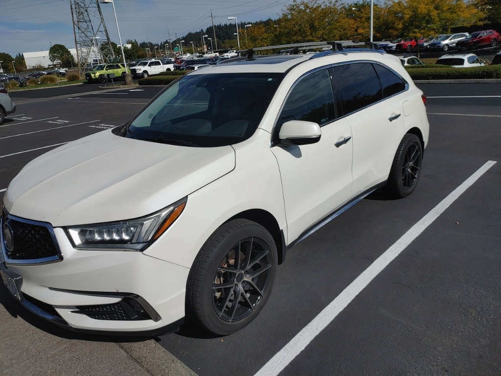 2017 Acura MDX SH-AWD Advance photo 2