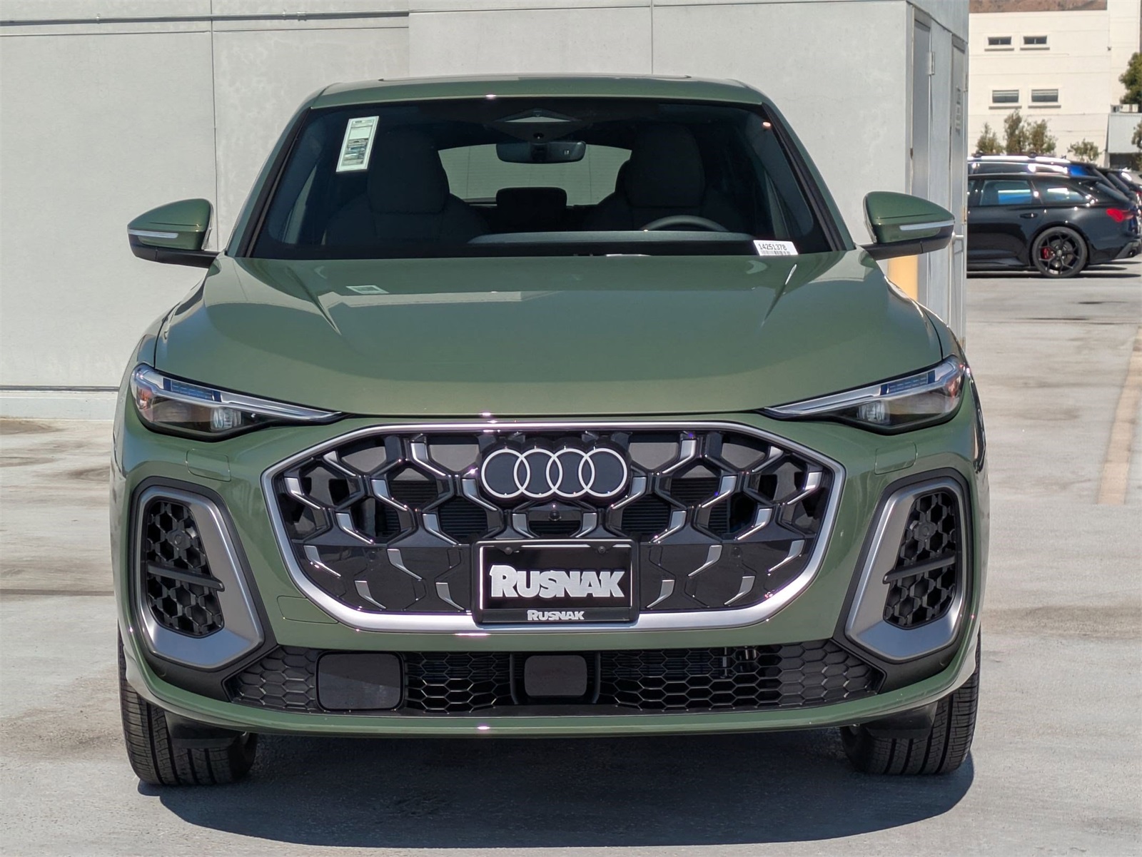 2025 Audi Q5 Premium Plus photo 2
