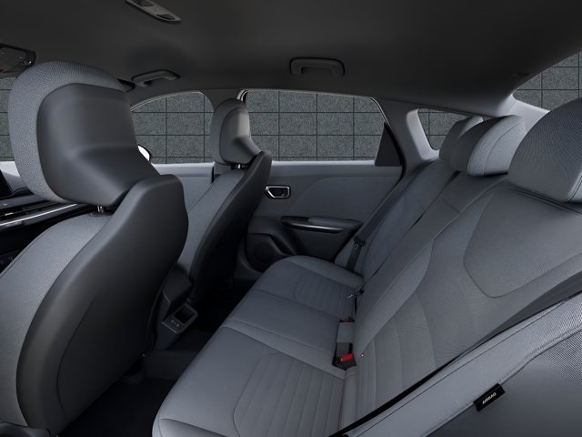 2025 Kia K4 EX photo 19