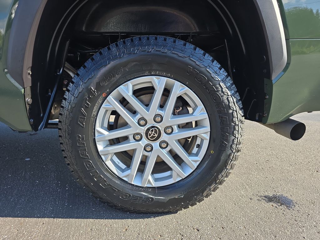 2022 Toyota Tundra SR5 photo 30