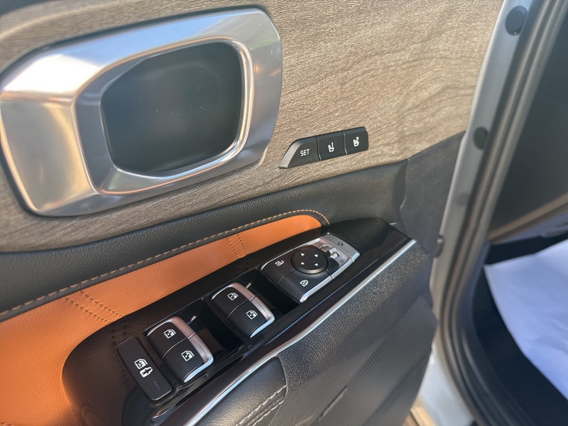 2023 Kia Sorento X-Line SX Prestige photo 27