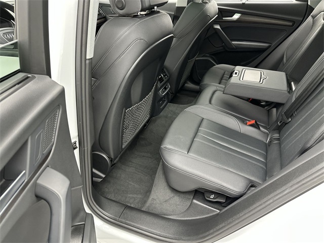 2023 Audi Q5 45 S line Premium Plus photo 12