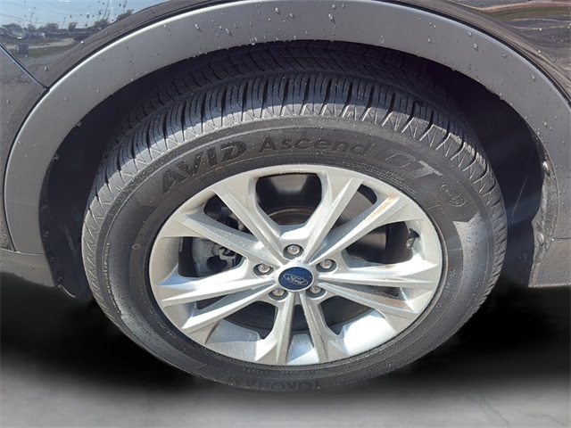 2019 Ford Escape SE photo 9