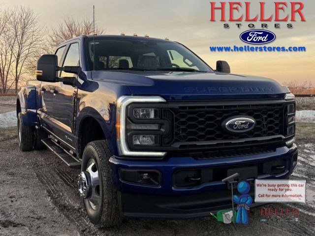 2026 Ford F-350 Super Duty XL's photo