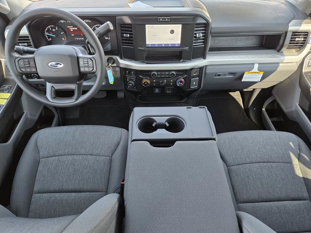 2025 Ford F-250 XL photo 5