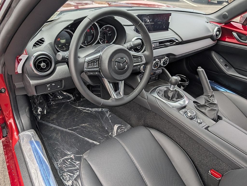 2025 Mazda MX-5 Miata Miata Grand Touring photo 21