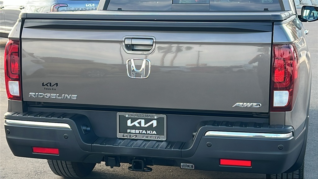 2020 Honda Ridgeline RTL-E photo 6